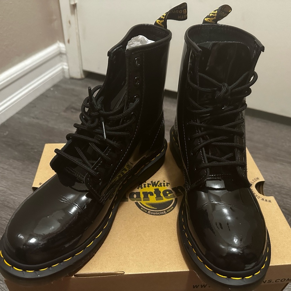 Dr. Martens 1460 boots